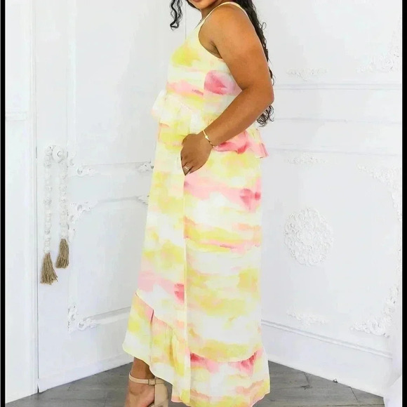 33. Ruffle High Low Maxi Dress - Picture 5 of 10